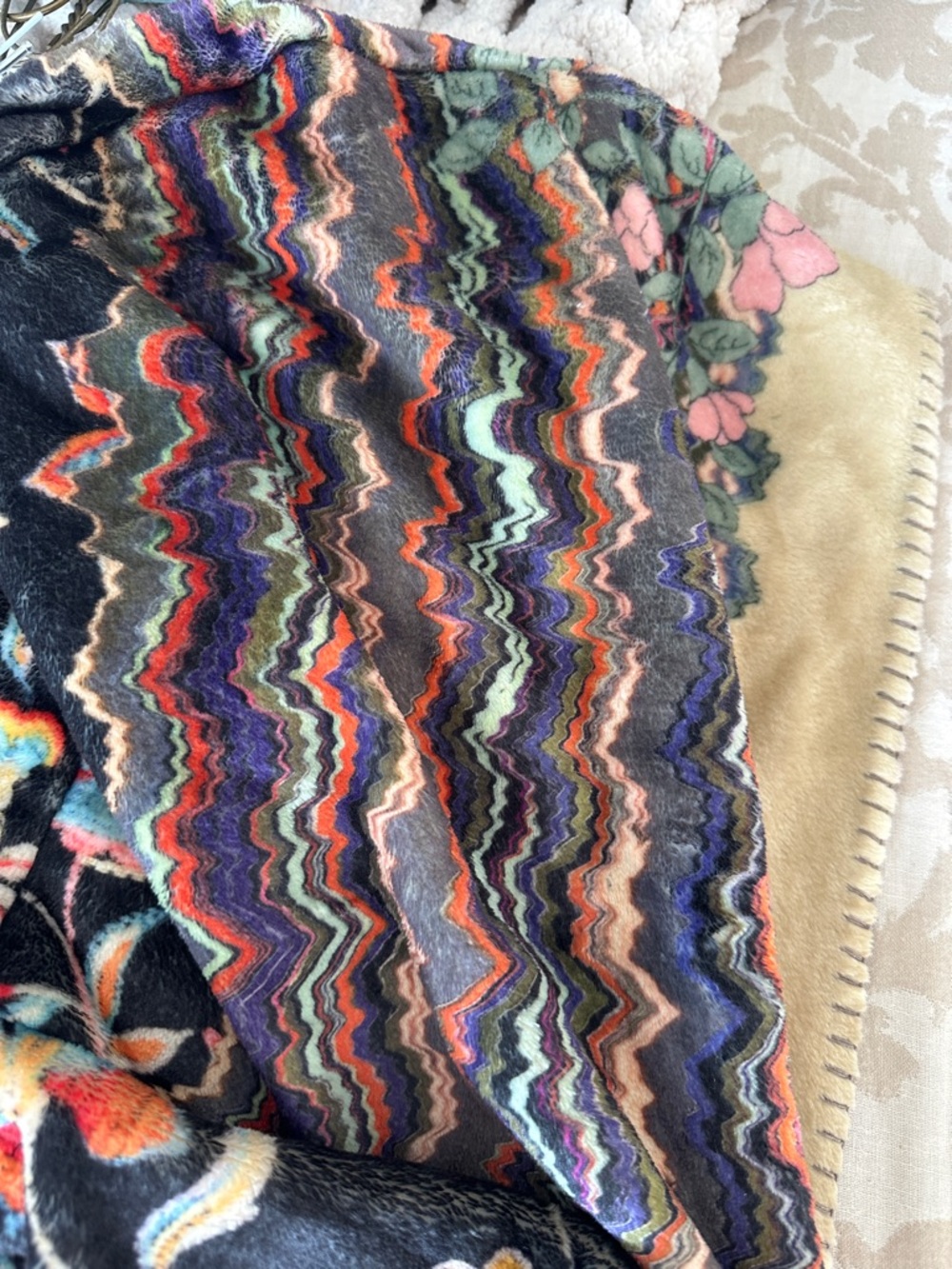 Johnny Was Multicolor Floral Patchwork Hooded Sweater Jacket - Black & Cream - Picture 7 of 8